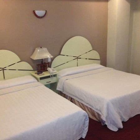 Prince Plaza Hotel 바기오 외부 사진